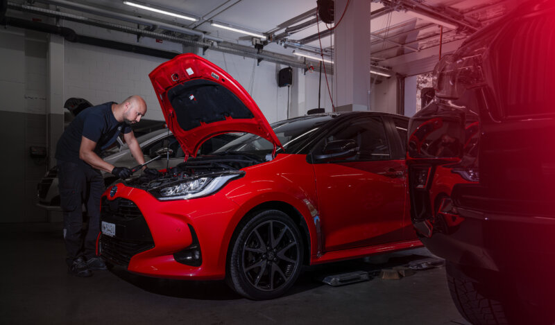 Auto Bucher Startseite Hero 01