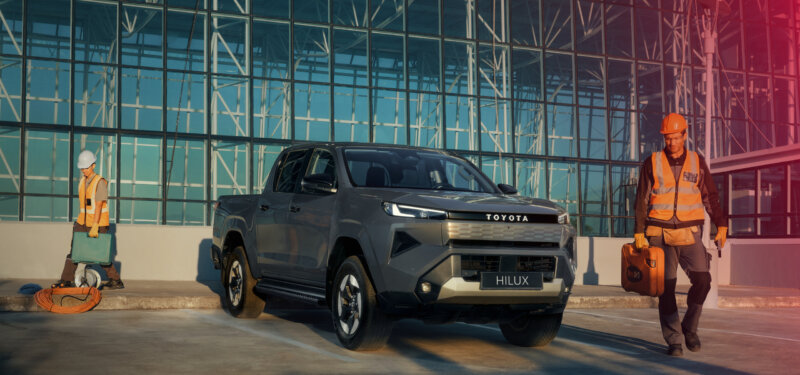 Auto Bucher News Hero Hilux Electro