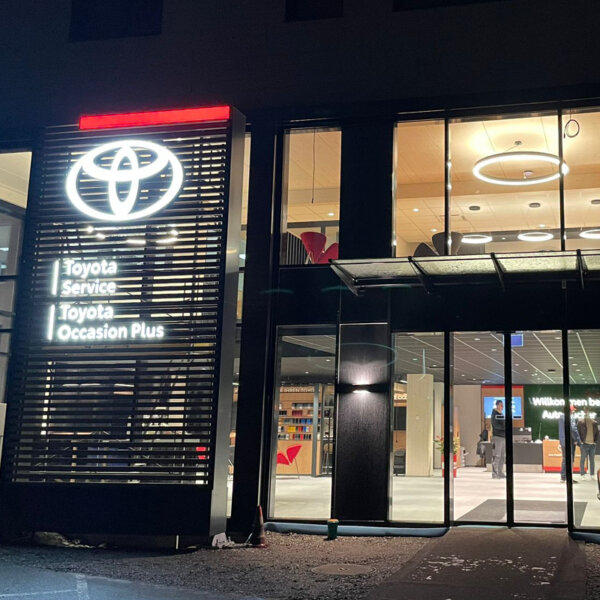 Auto Bucher News Intro Rueckblick Eroeffnung