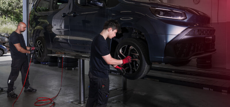 Auto Bucher Unternehmen Stellen 01